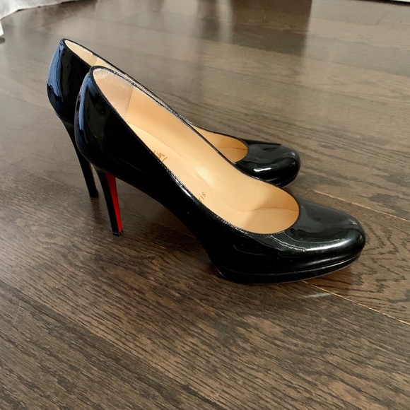 Christian Louboutin Shoes - CHRISTIAN LOUBOUTIN SIMPLE PATENT HEEL